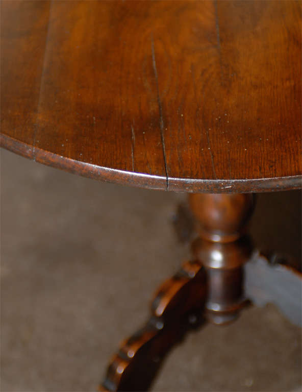 French Pedestal Table 4