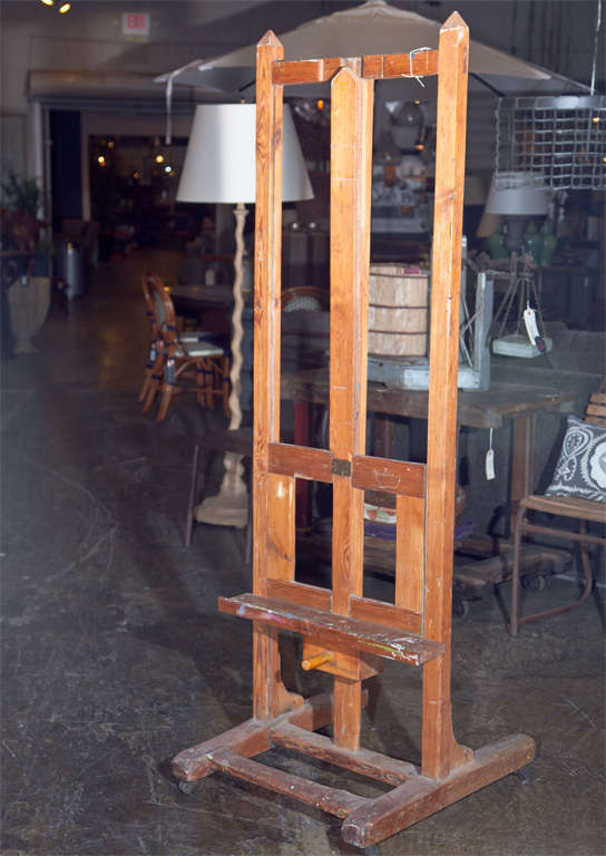 French Oak and Pine Painter's Studio Easel, c. 1920-40