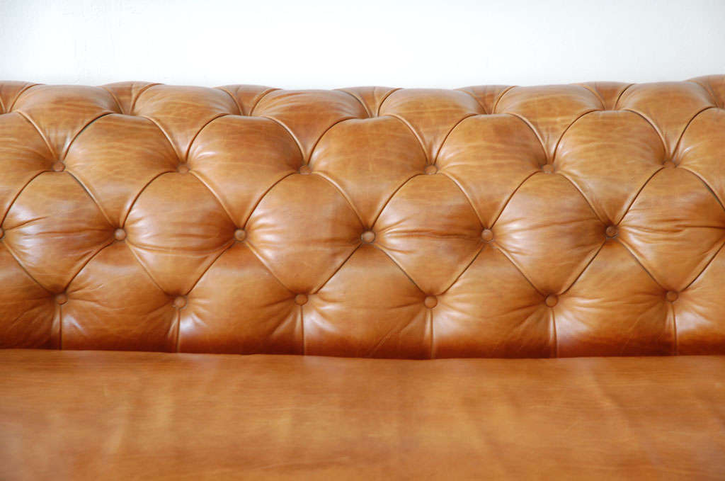 Vintage Chesterfield Sofa 1