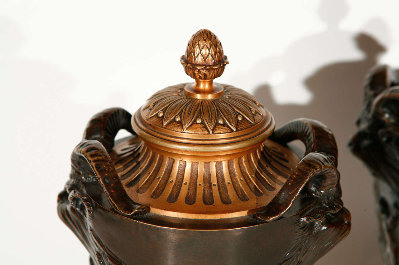 French, Neoclassical Revival Urns In Excellent Condition For Sale In Los Angeles, CA