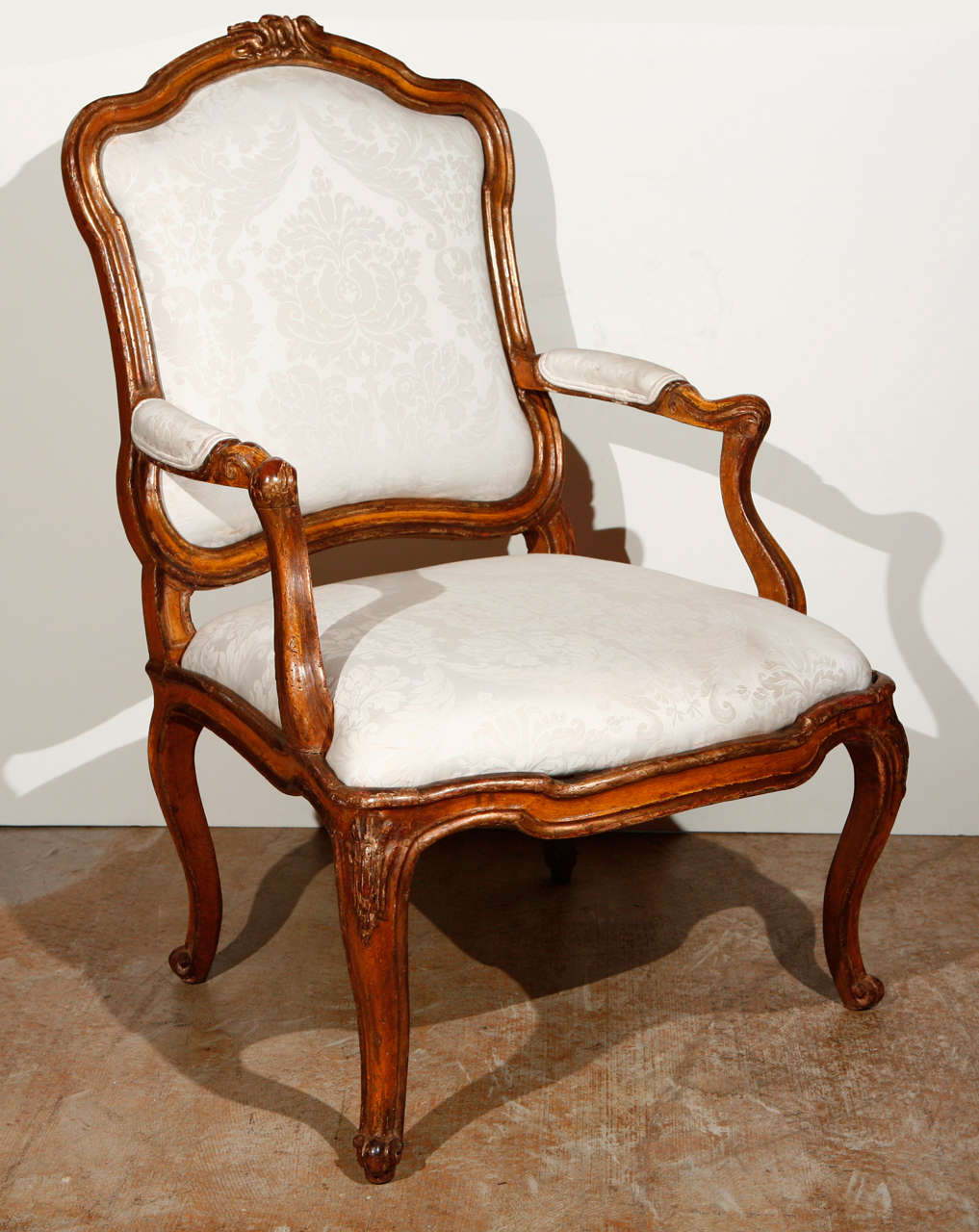Rococo Chaise italienne de style rococo du 18ème siècle en vente