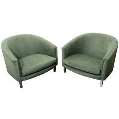 Pair of chrome club chairs by Milo Baughman