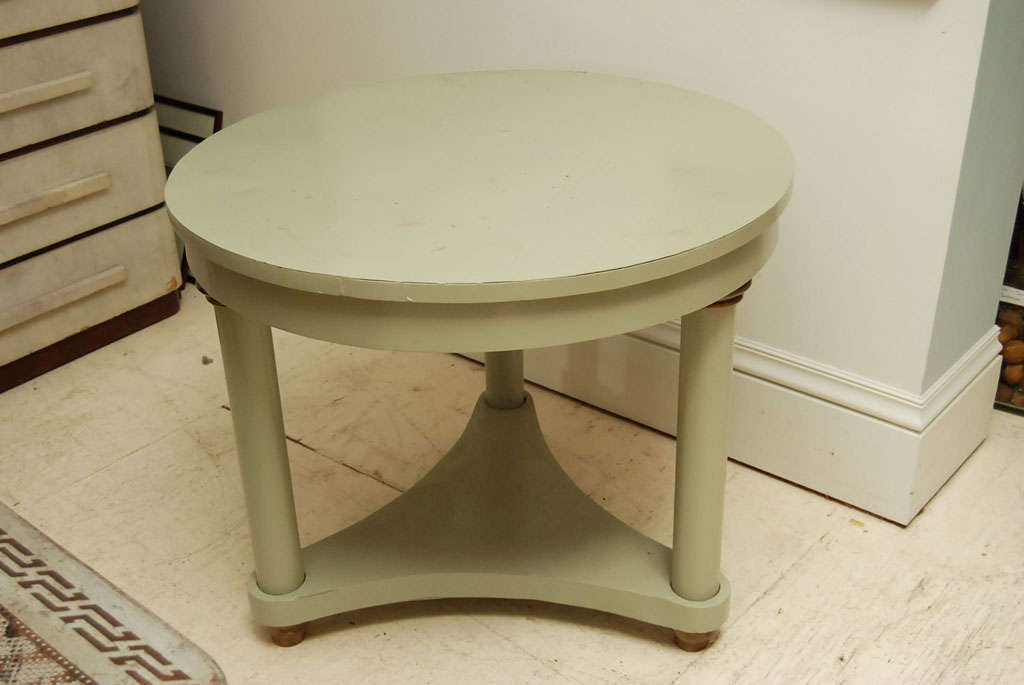 Mid-20th Century Classical Three Column Painted Metal Table For Sale