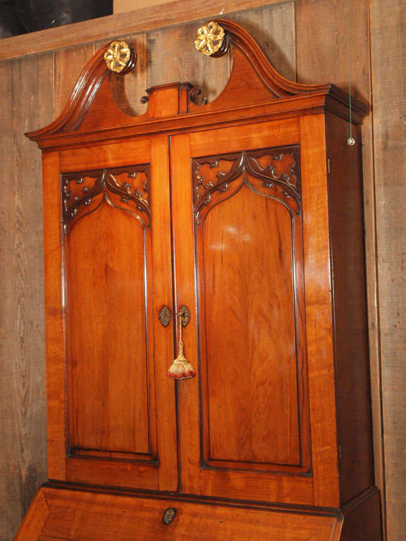 Antique English Secretary Chippendale Style in the Gothic Manner In Excellent Condition In New Orleans, LA
