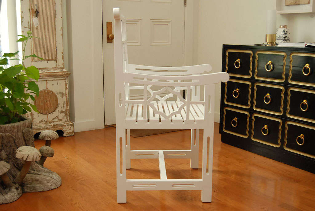English Super White Chair