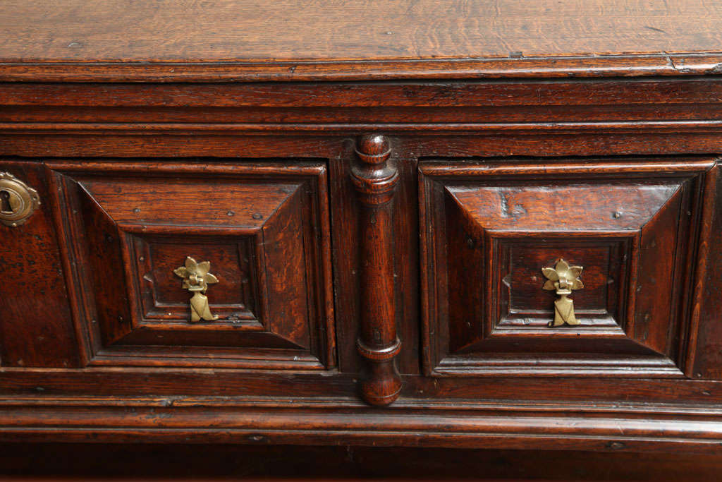 Fine Antique William & Mary Period Oak Dresser, C.1690 4