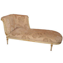 Large-Scale Chaise Longue