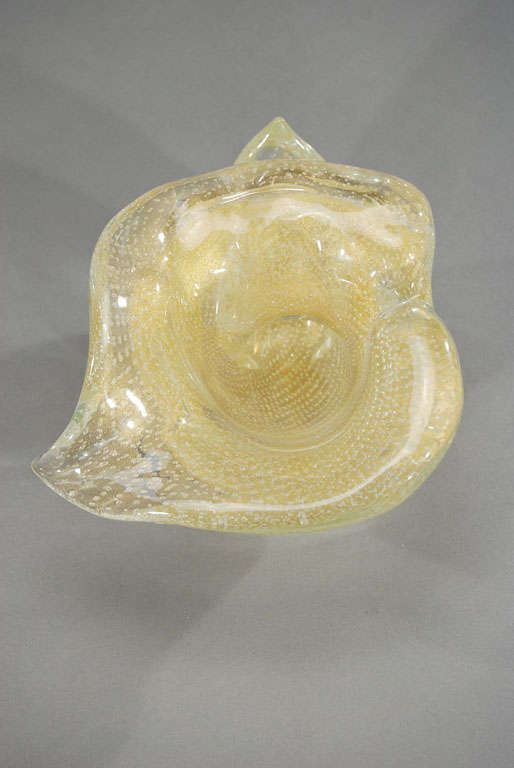 Barovier/Barbini Large Hand Blown Crystal Shell Bowl For Sale 2