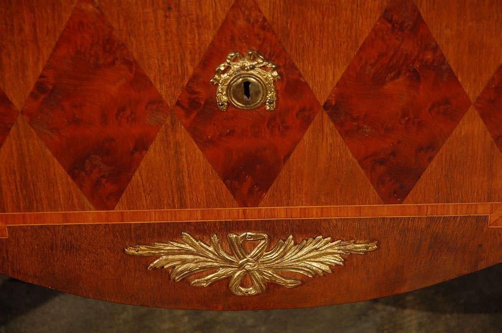 Swedish Marble Top Marquetry Commode In Good Condition For Sale In Culver City, CA
