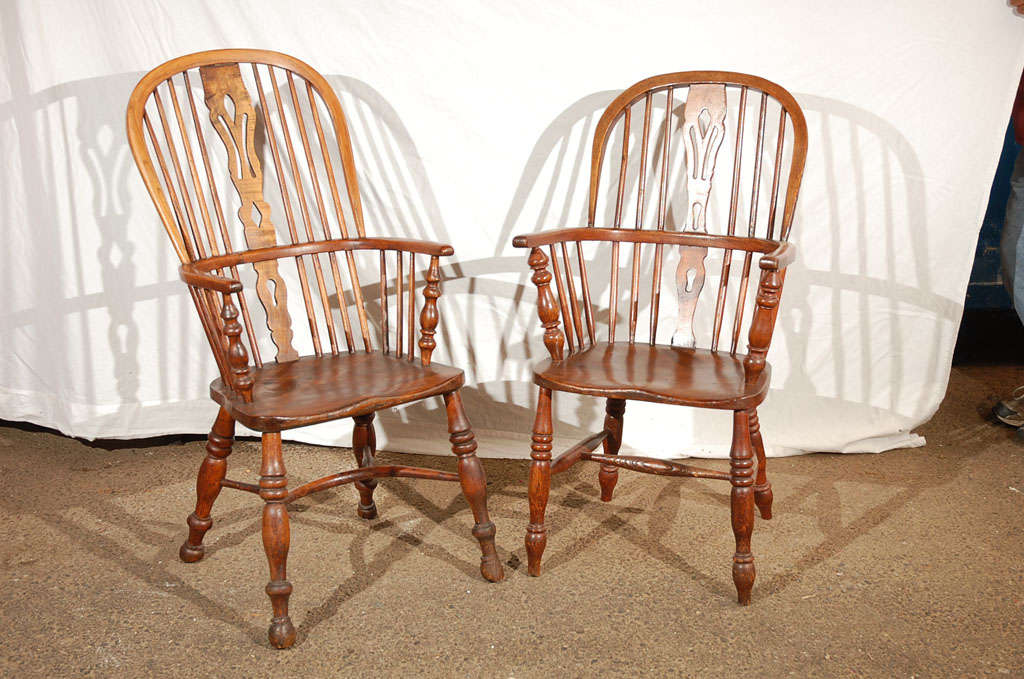 We Have 18 Antique English Windsor Arm Chairs That We Have Been Collecting For A Number Of Years. Many Are A Close Match If You Wanted To Make A Set.  Buy 1 Or All. PRICE IS FOR EACH