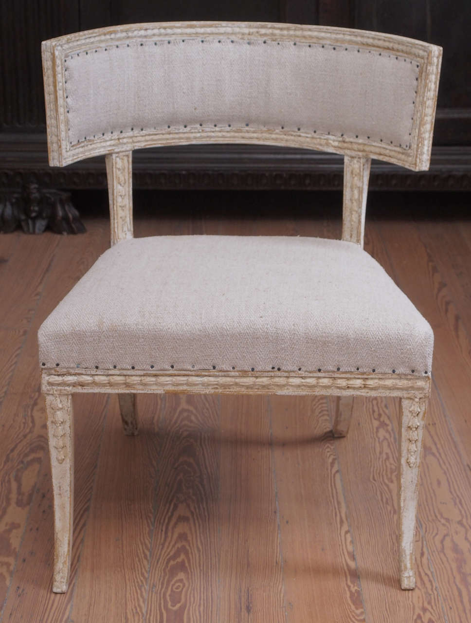 Gustavian Pair of Klismos Chairs For Sale