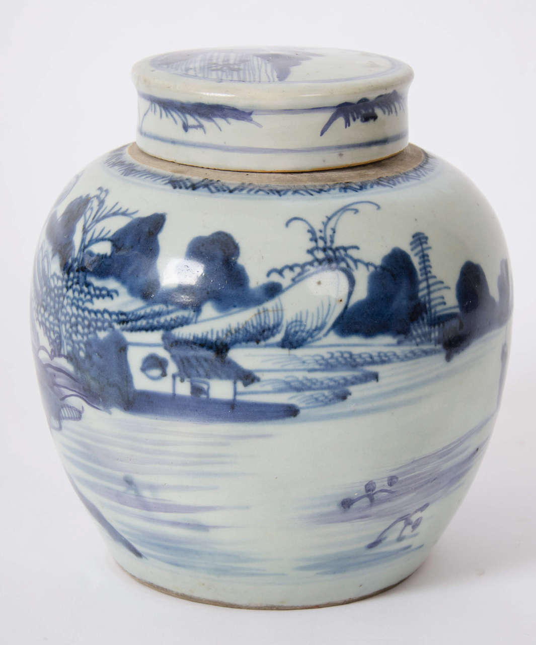 Chinese Blue and White Jar and Lid, Porcelain, 18th Century 2