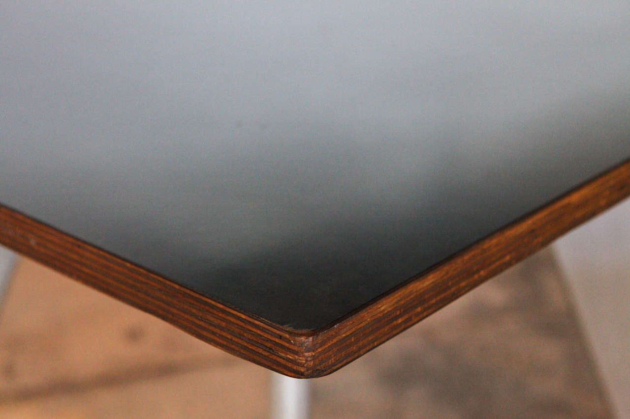 Jean Prouve Gueridon Cafeteria Table, France, 1950 In Good Condition In Los Angeles, CA