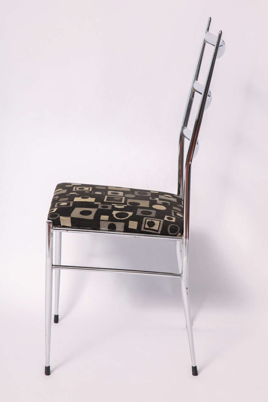 20th Century Pair of Ladder-Back Side Chairs For Sale
