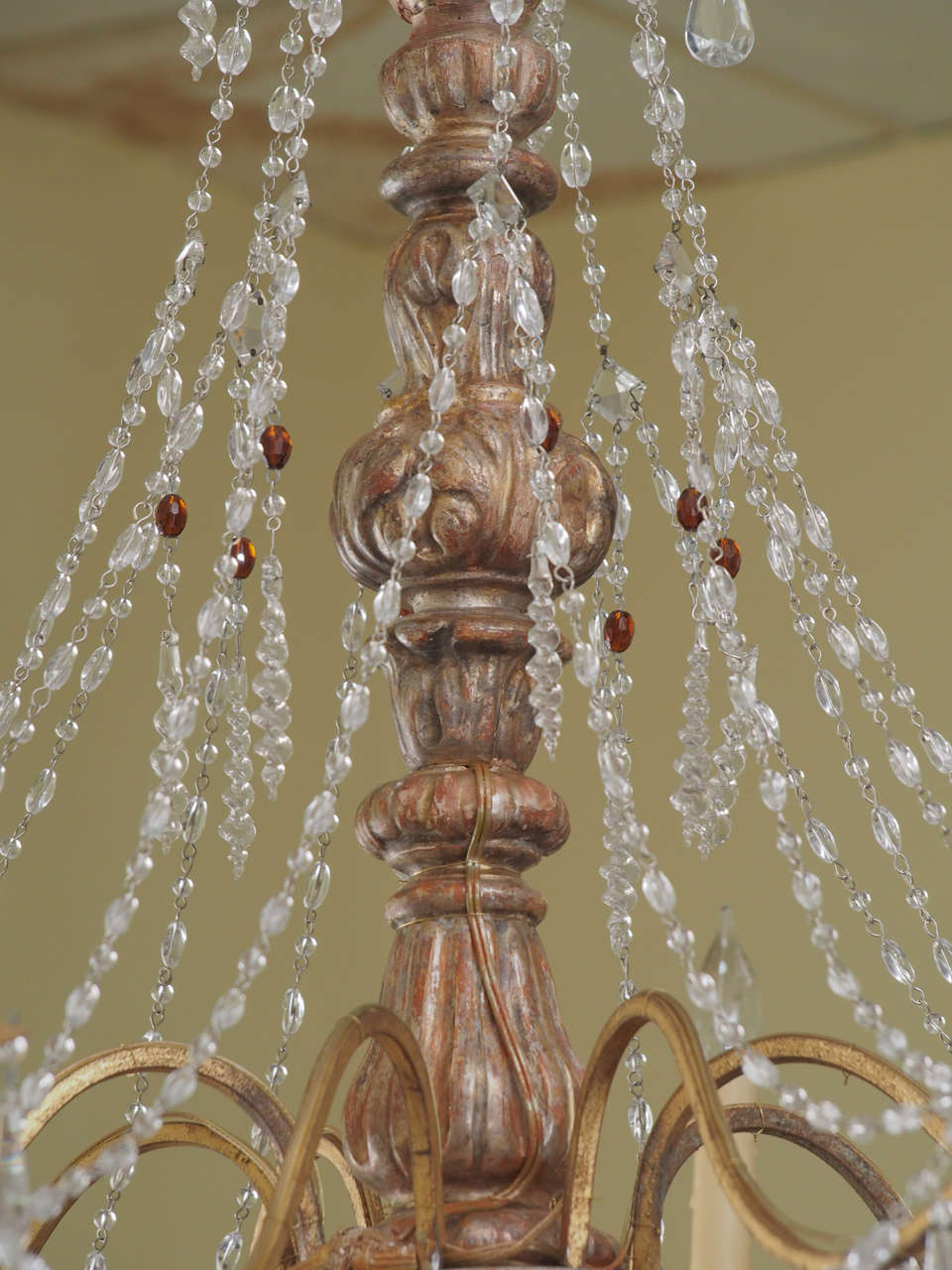 Large Late 19th Century Genovese Chandelier In Good Condition For Sale In New Orleans, LA