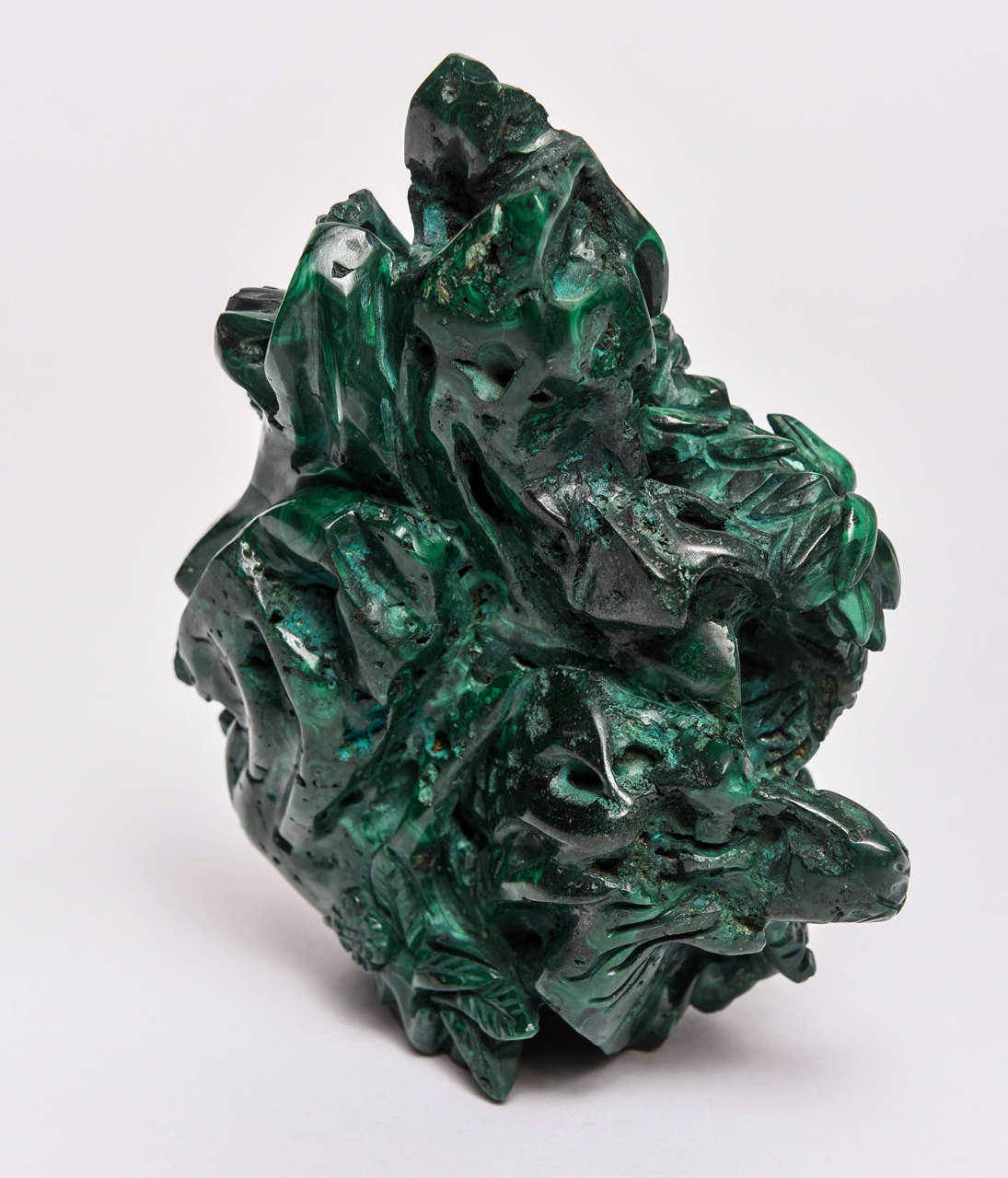 Chinese Malachite Sculpture, 20th Century In Good Condition For Sale In West Palm Beach, FL