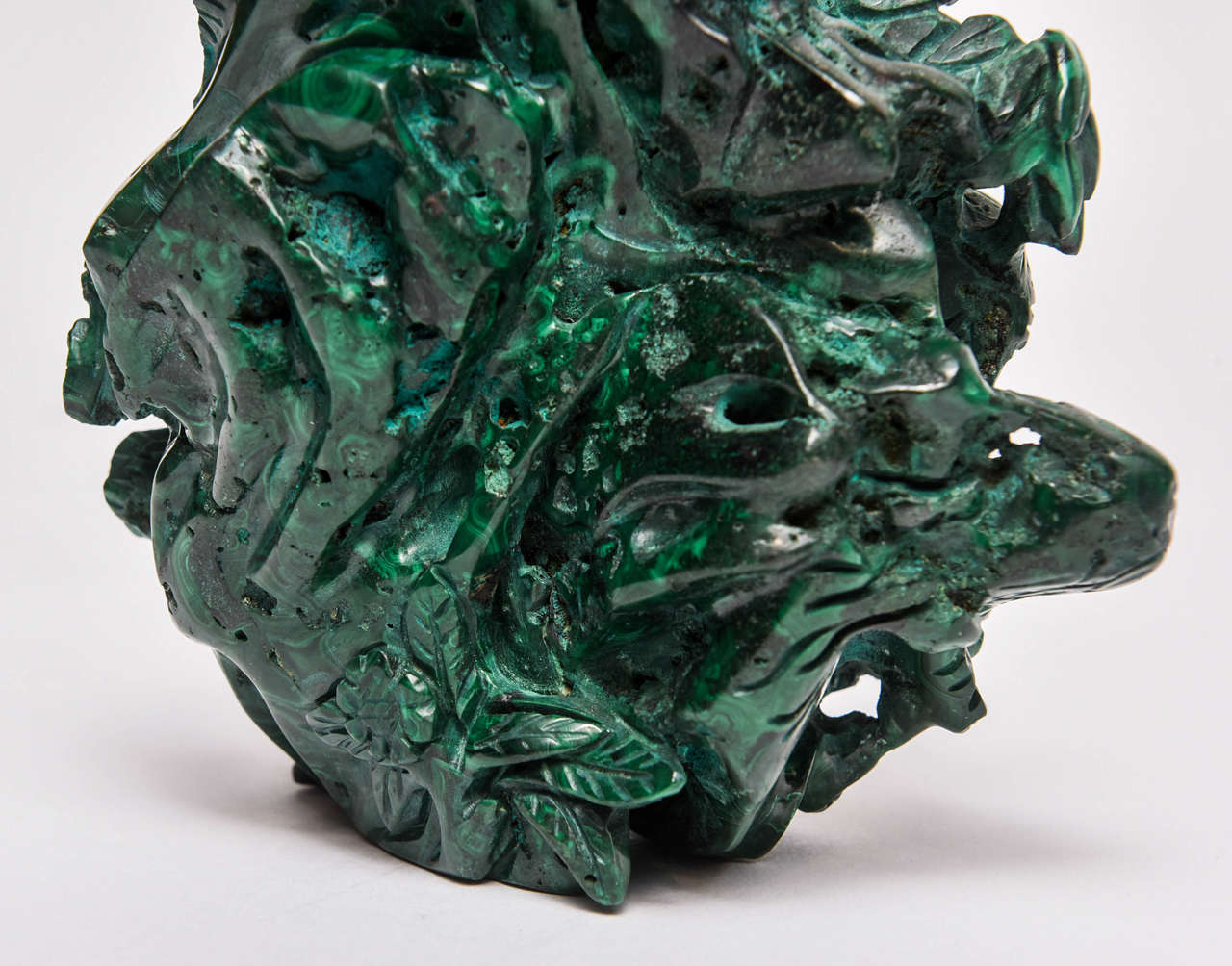 Chinese Malachite Sculpture, 20th Century For Sale 4