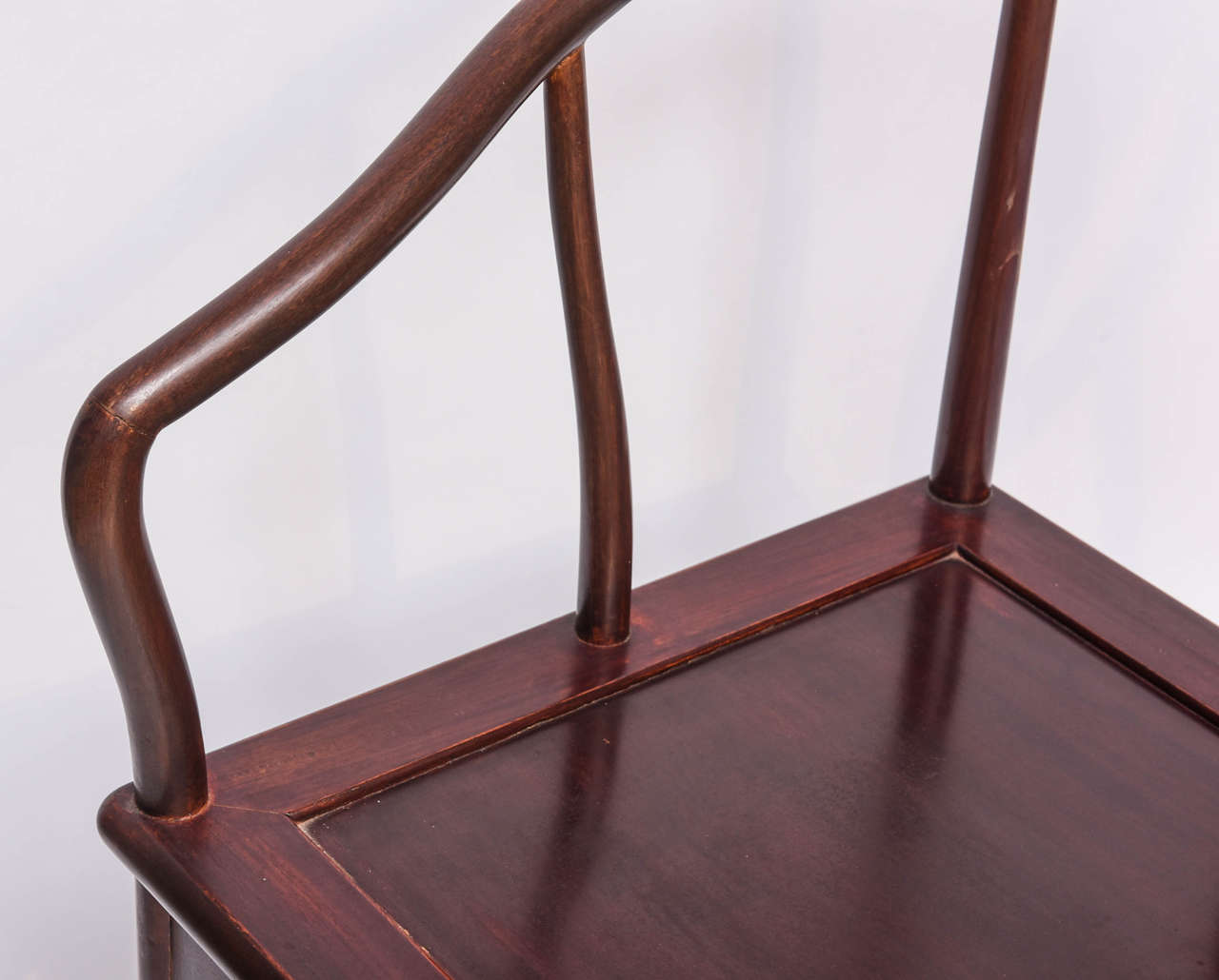 Rosewood Pair of Chinese Horseshoe Chairs, 20th century