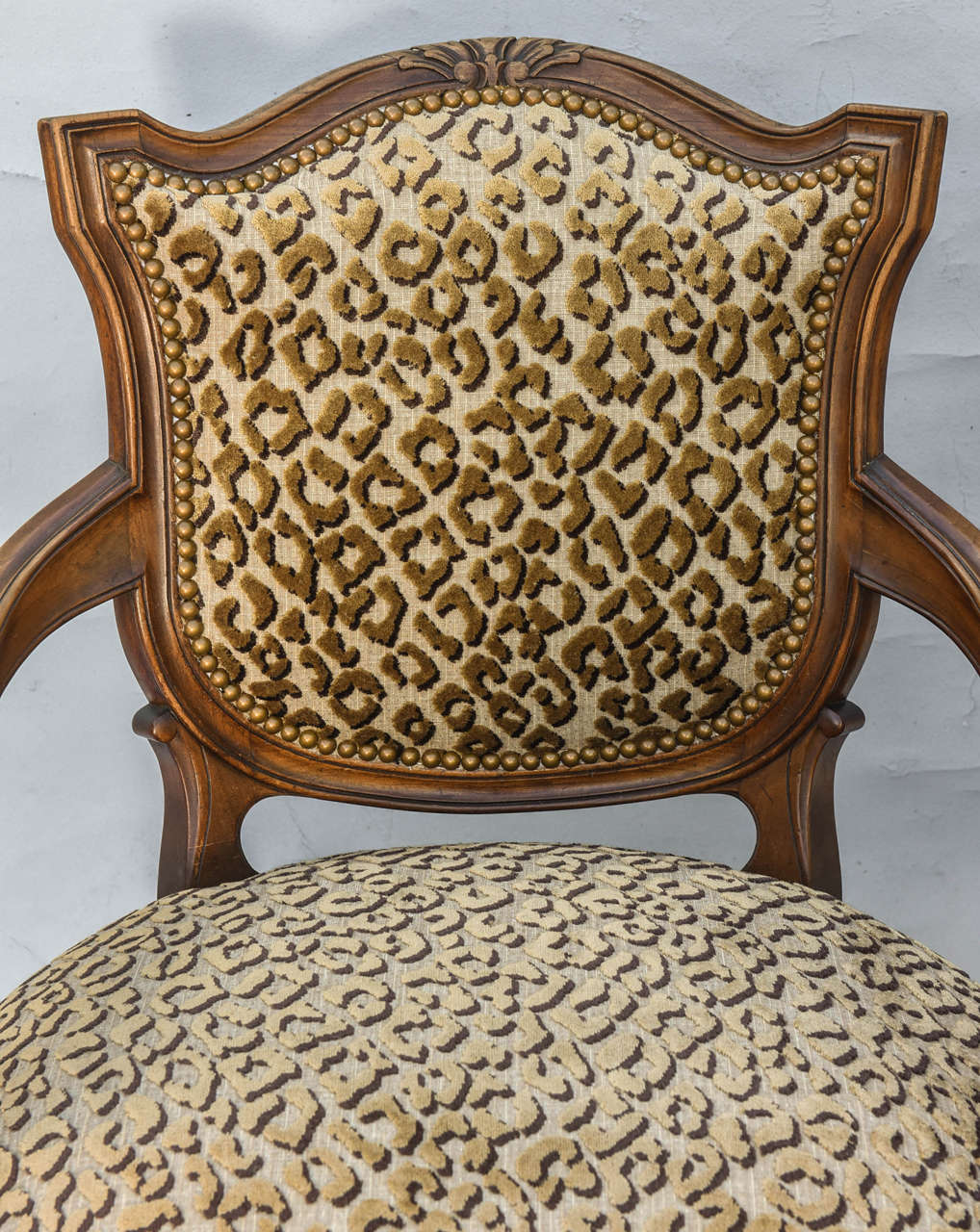 Paire de fauteuils italiens en noyer, début du XXe siècle Excellent état - En vente à West Palm Beach, FL