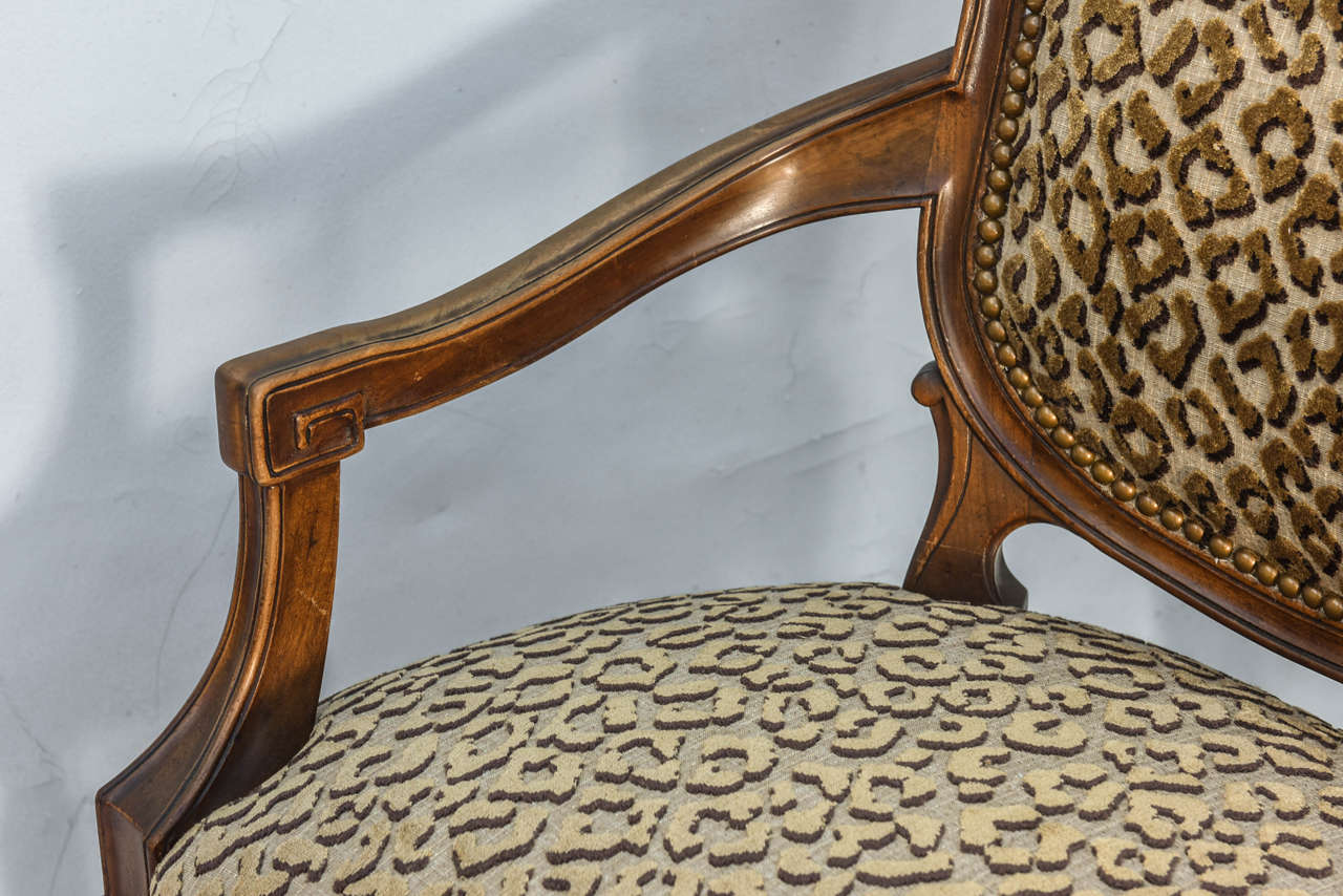 Pair of Italian Walnut Fauteuils, Early 20th Century For Sale 2