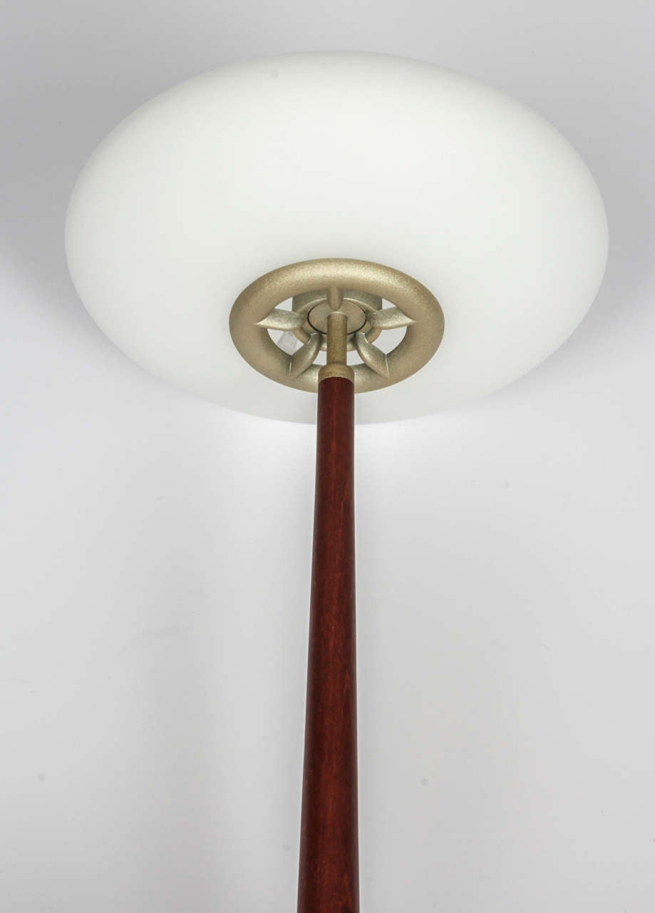 pao table lamp