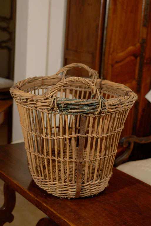 English Wicker Basket circa 1890 2