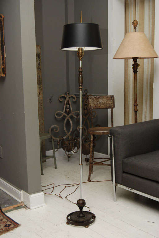 Deco Style Metal Standing Floor Lamp