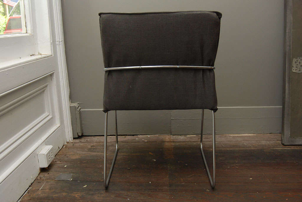 20ième siècle Ensemble de 4 chaises modernes chromées en vente