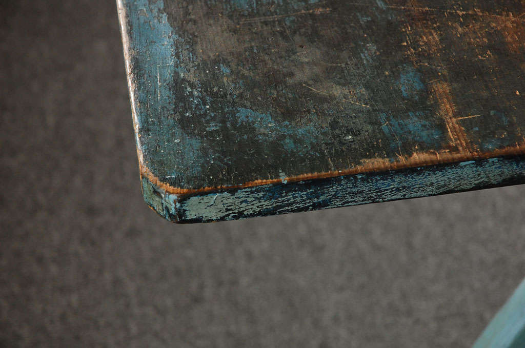 Fantastic Original 19thc Blue Painted Sawbuck Table From N.e. 3
