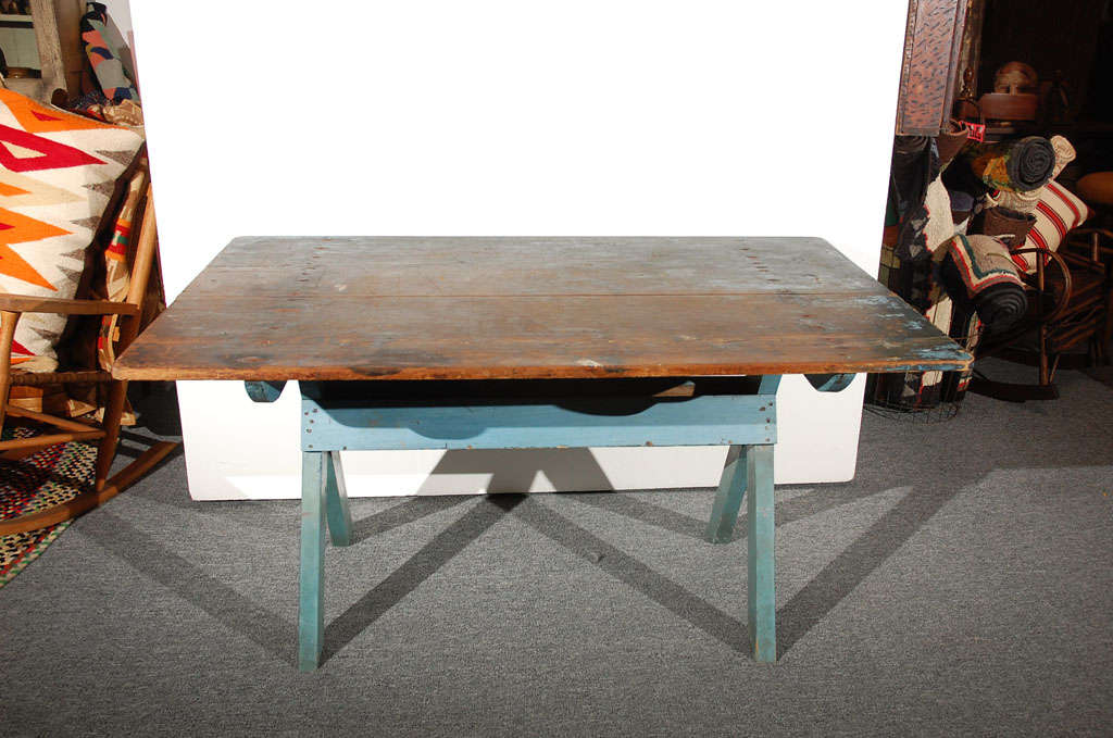 Fantastic Original 19thc Blue Painted Sawbuck Table From N.e. 5