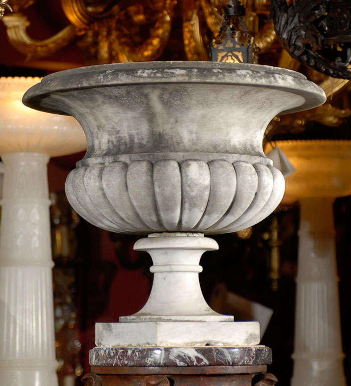 Fine pair of white carrara marble urns