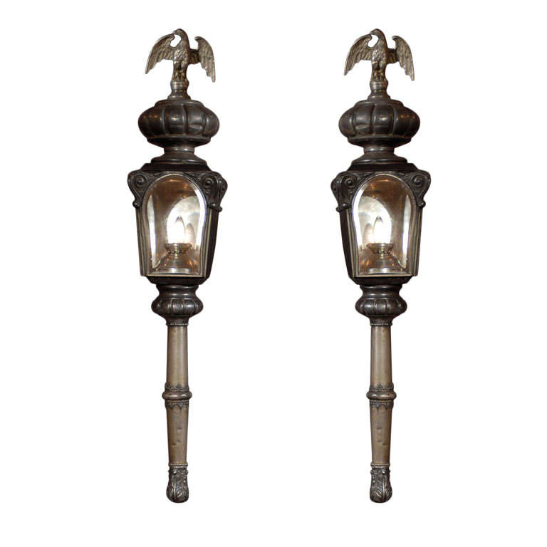Pair carriage lanterns For Sale