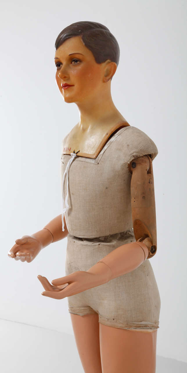 1920s mannequin