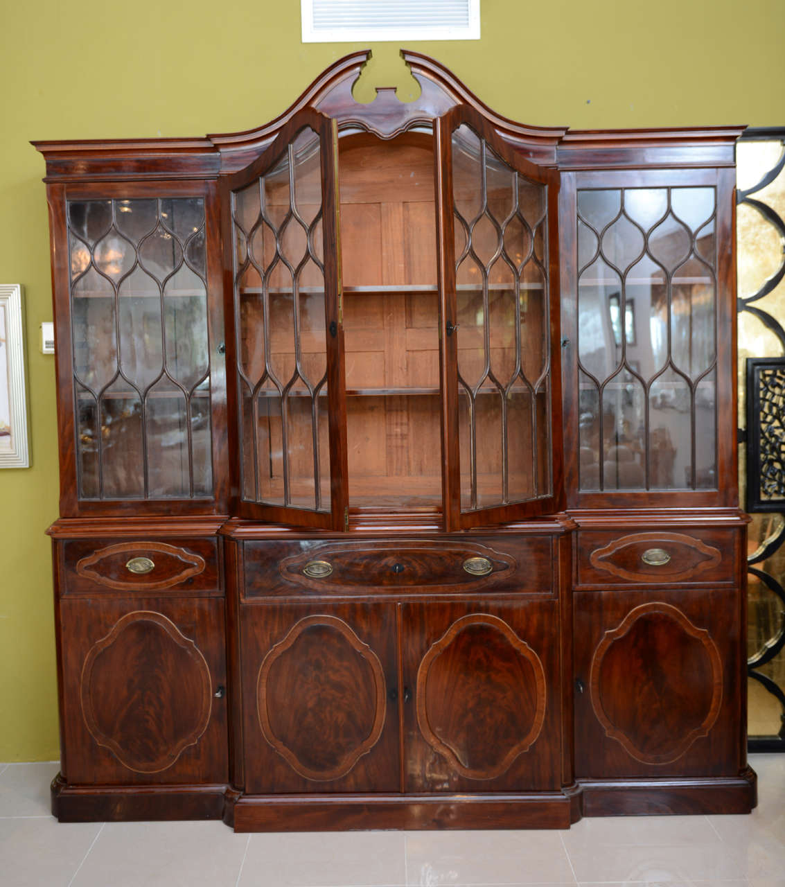 18th Century and Earlier Fine Baltic Neoclassic Mahogany Breakfront, Late 18th Century For Sale