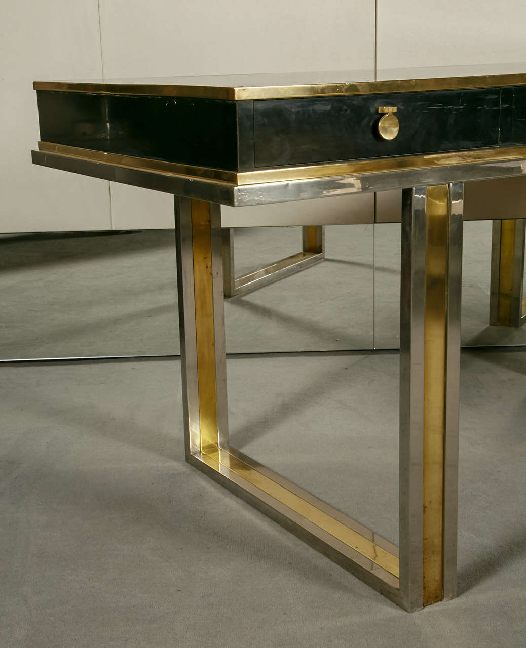 Important Desk by La Boetie's Parisian Workshop, 20th Century For Sale 3