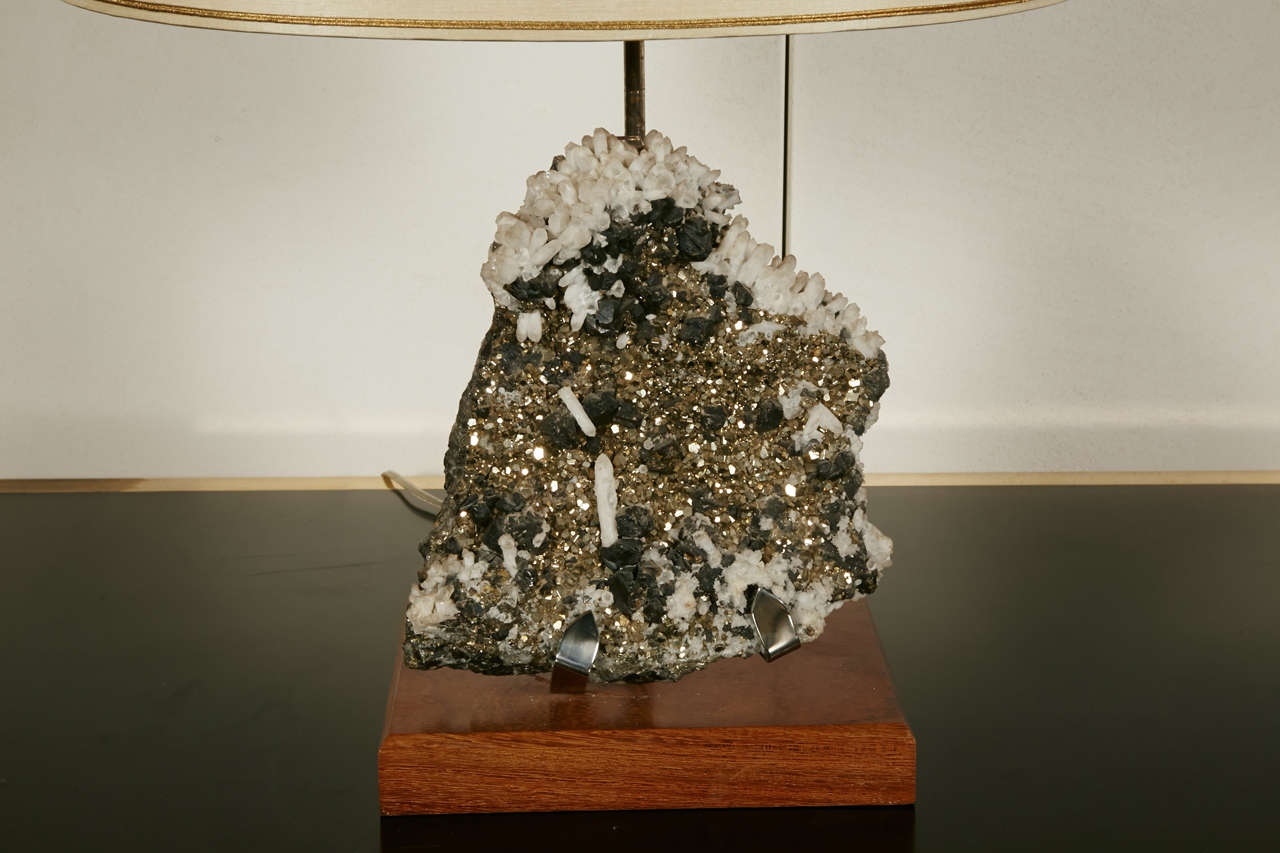 Elegant Table Lamp with Pyrite in the Manner of Willy Daro, circa 1970 In Good Condition For Sale In Paris, FR