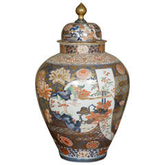 Large Japanese Late 17th / Early 18th Century Imari Ovoid Vase