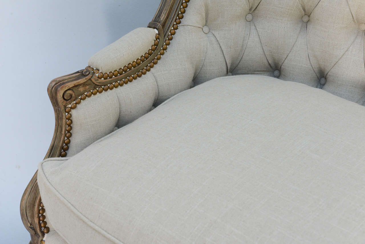 French Louis XV Style Walnut Settee Upholstered in Linen