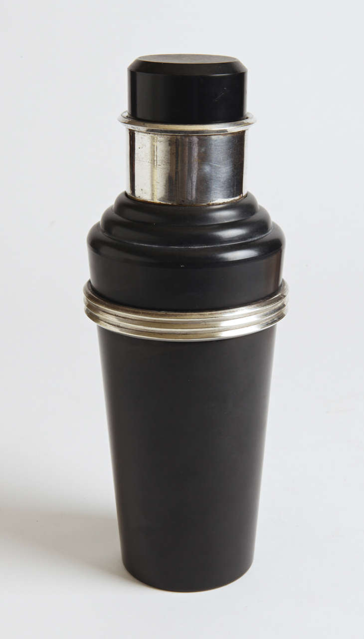 Master Incolor Catalin And Silver Plate Art Deco Cocktail Shakers For Sale 4