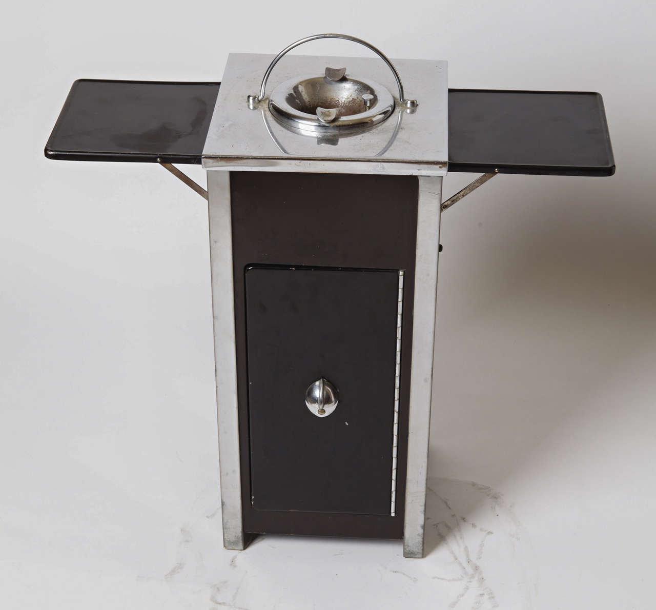 American Machine Age Art Deco Smokestand Cocktail Cabinet Smoke Stand Bar 