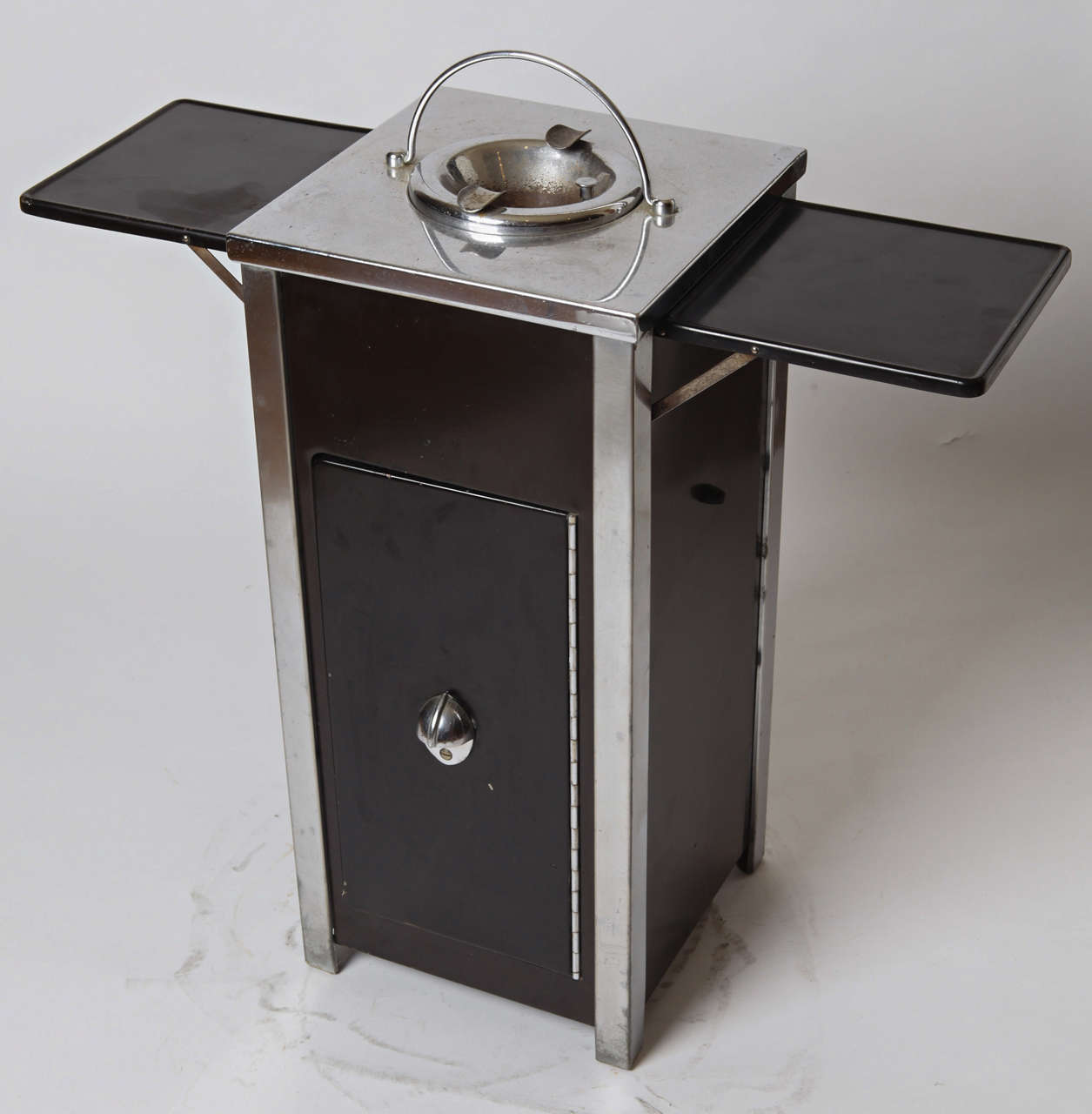 Machine Age Art Deco Smokestand Cocktail Cabinet Smoke Stand Bar  2