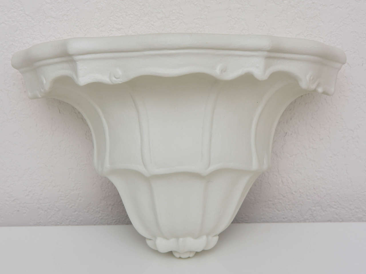 Hollywood Regency Pair of White Plaster Wall-Shelves in the Style of Serge Roche: 20th Century