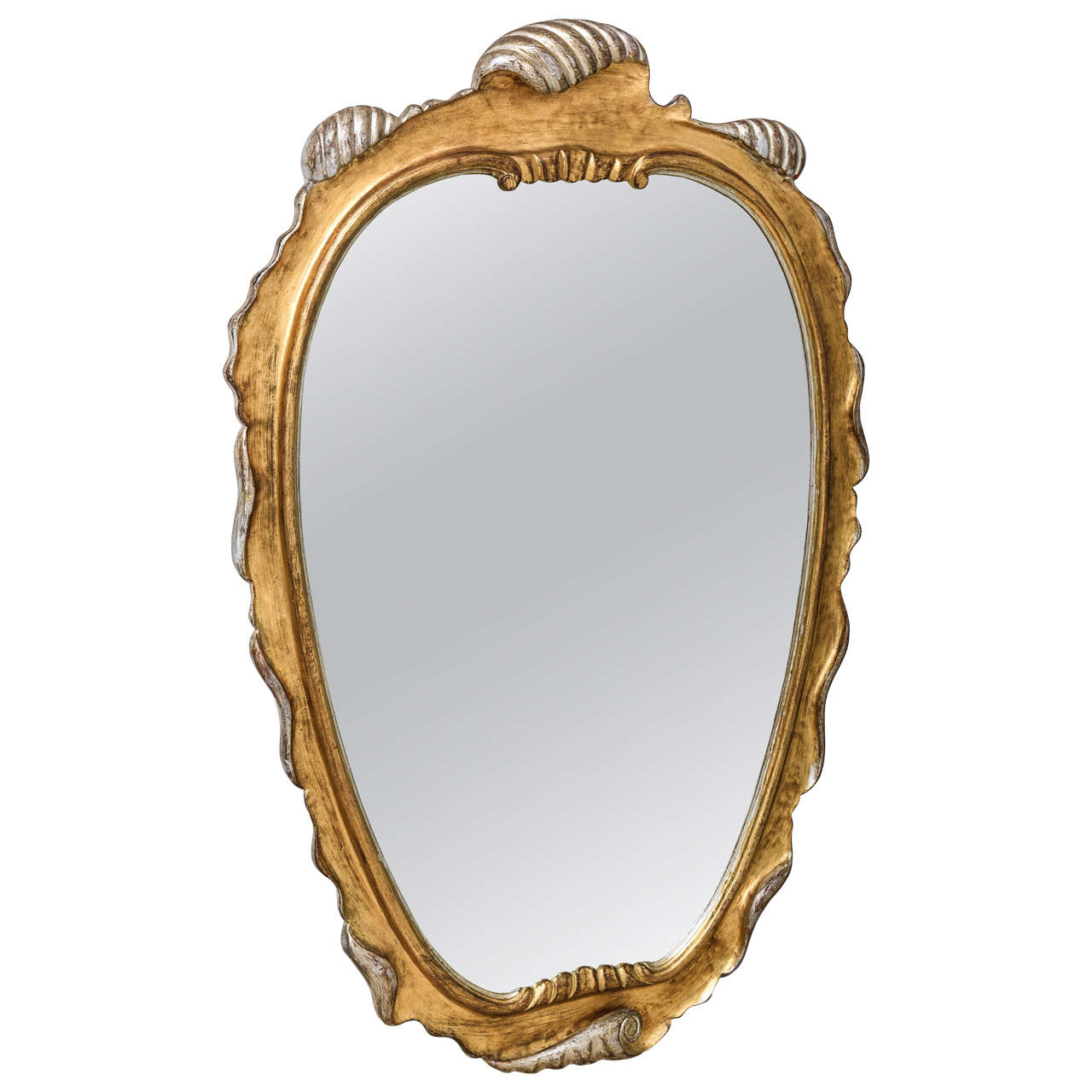 Miroir en bois doré de style Hollywood Regency à la manière de Dorothy Draper en vente