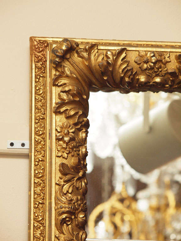 Antique French Gold Leaf Mirror In Excellent Condition In New Orleans, LA