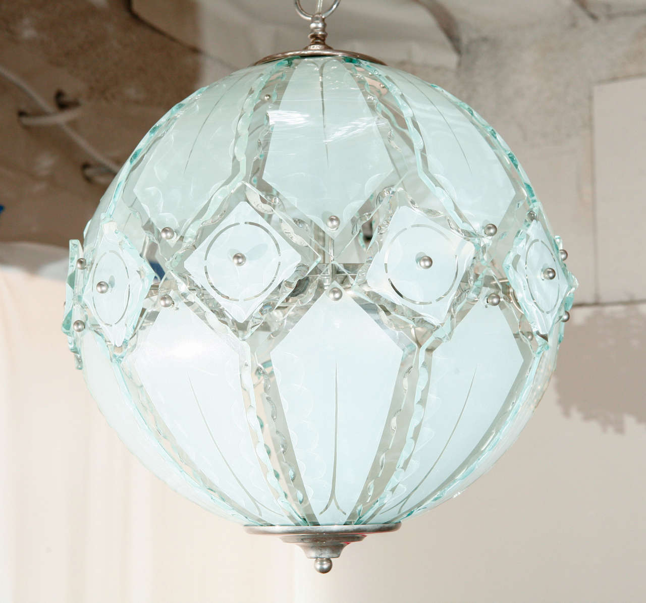 Italian Globe Chandelier Fontana Arte 1