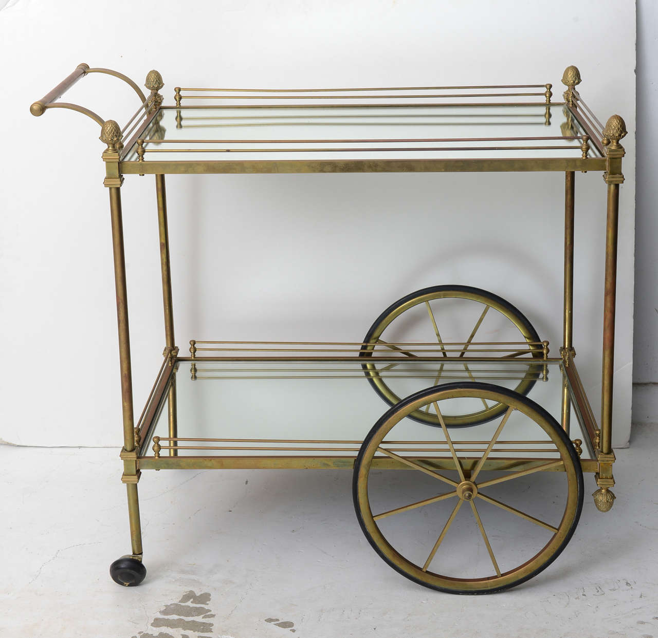 Brass Bar Cart in the Style of Jansen In Good Condition In West Palm Beach, FL