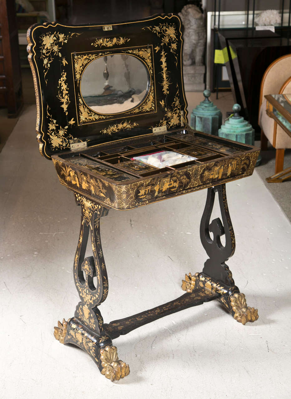 19th c. Antique Chinese Export Lacquer chinoiserie Sewing Stand 1