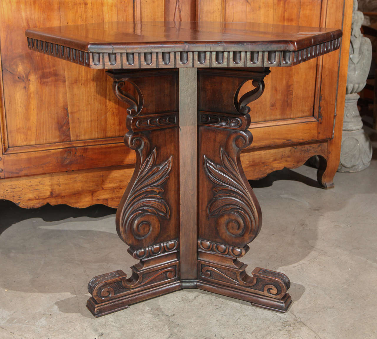 Renaissance Revival Renaissance Italian Table For Sale