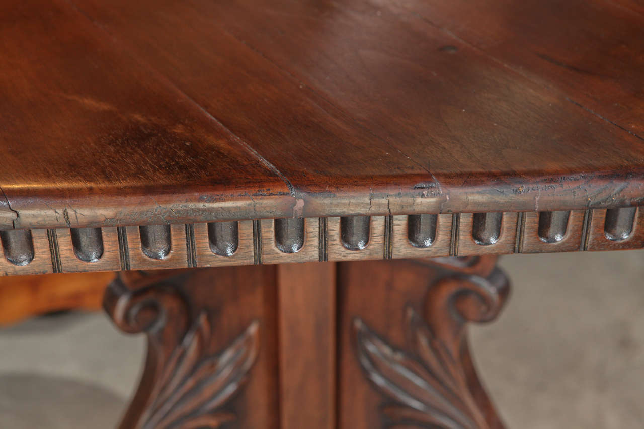 Renaissance Italian Table In Excellent Condition For Sale In Los Angeles, CA