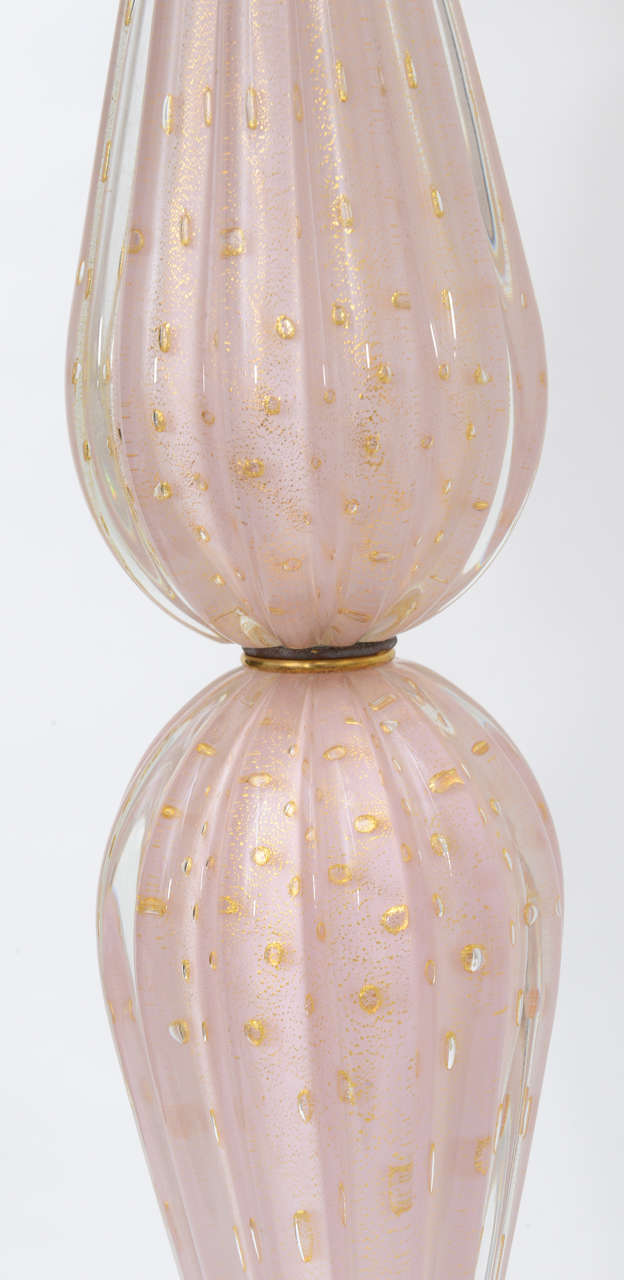 Pair of Alfredo Barbini Venetian Double-Tier Murano Glass Lamps  In Excellent Condition For Sale In Miami, FL